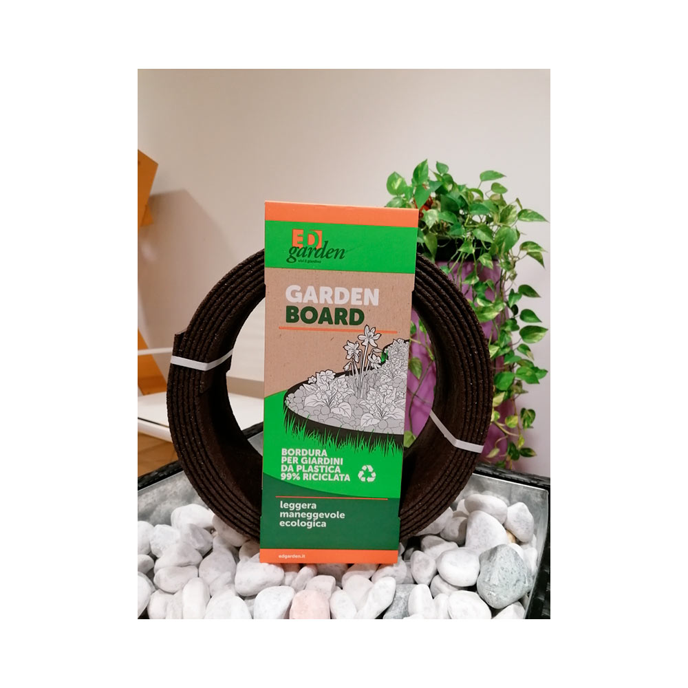 F3019E100 OBRUB od polietilena GARDEN BOARD u roli od 6 m sa 6 kolaca za gredice art. E02.GABO6 Edil79