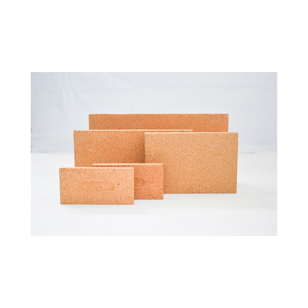 F3145110 VATROSTALNA PLOČA RGV 220 x 110 x 30 mm 1 paleta = 300 kom art. 010040006 Refrattari Generali Veneto